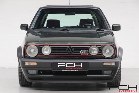 VOLKSWAGEN Golf GTI 16v 1.8 139cv + Toit Ouvrant - Fully Restored ! -