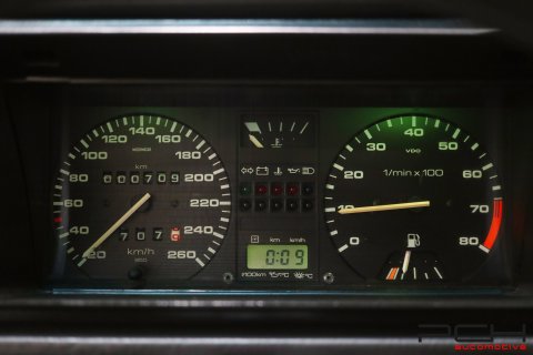 VOLKSWAGEN Golf GTI 16v 1.8 139cv + Toit Ouvrant - Fully Restored ! -