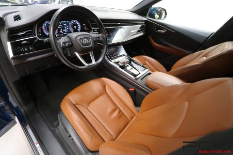 AUDI Q8 50 TDi 3.0 V6 286cv Quattro S-Line Tiptronic