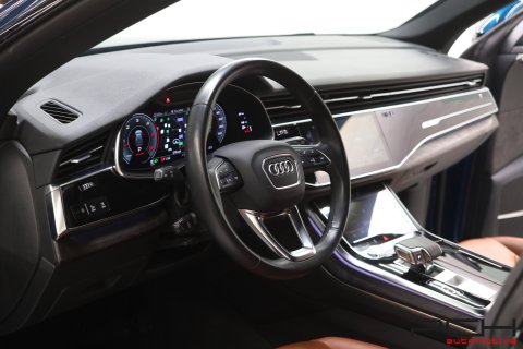 AUDI Q8 50 TDi 3.0 V6 286cv Quattro S-Line Tiptronic