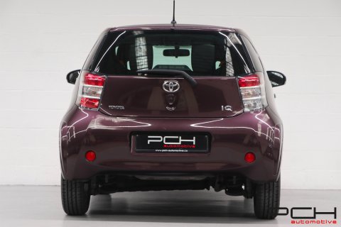 TOYOTA iQ 1.0i VVT-i 68cv