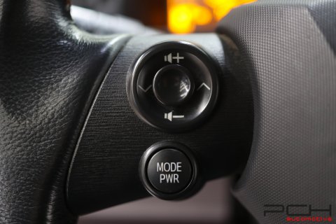 TOYOTA iQ 1.0i VVT-i 68cv