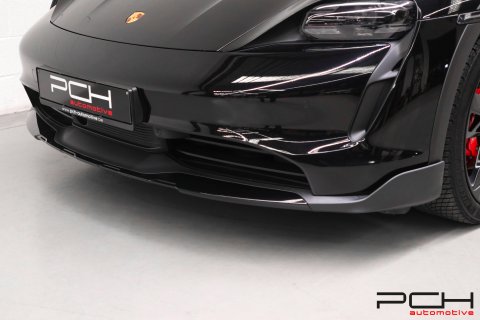 PORSCHE Taycan 4S Cross Turismo 490cv - Pack Offroad Design -