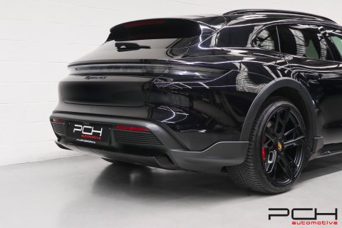 PORSCHE Taycan 4S Cross Turismo 490cv - Pack Offroad Design -