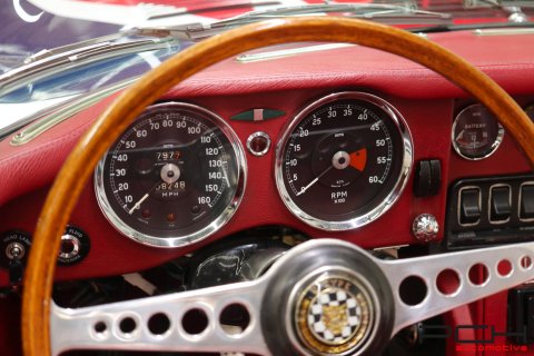 JAGUAR E-Type Roadster Serie I 1/2 4.2 + Hard-top
