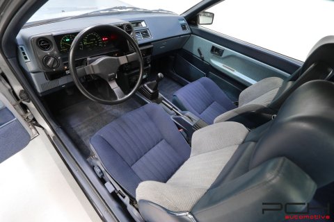 TOYOTA Corolla GT AE86 1.6 Twin Cam 16 Valves