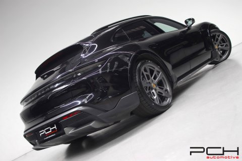 PORSCHE Taycan Turbo Cross Turismo 625cv - FULL FULL OPTIONS !!! -