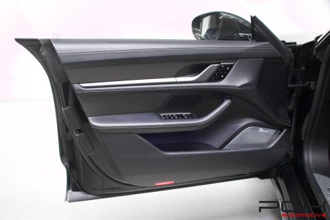 PORSCHE Taycan Turbo Cross Turismo 625cv - FULL FULL OPTIONS !!! -