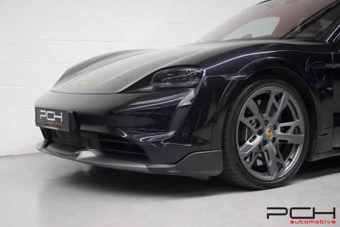 PORSCHE Taycan Turbo Cross Turismo 625cv - FULL FULL OPTIONS !!! -
