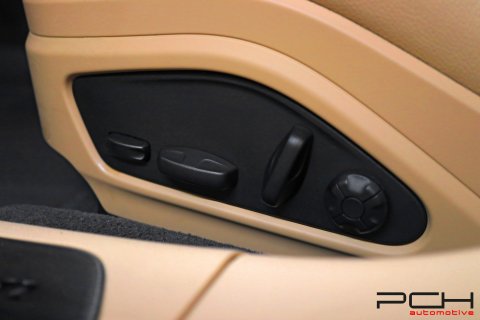 PORSCHE Panamera 4 E-Hybride 2.9 V6 Bi-Turbo 330cv PDK - Platinium Edition -