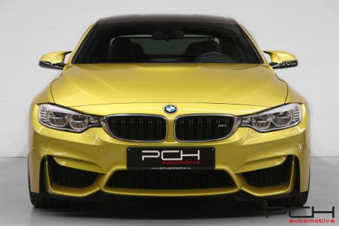 BMW M4 Coupé 3.0 430cv DKG Drivelogic + ÉCHAPPEMENT M PERFORMANCE