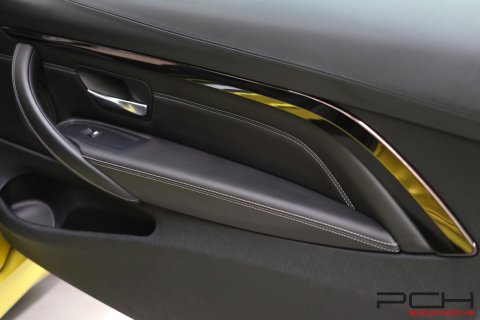 BMW M4 Coupé 3.0 430cv DKG Drivelogic + ÉCHAPPEMENT M PERFORMANCE