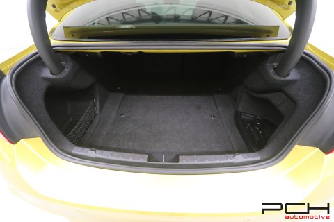 BMW M4 Coupé 3.0 430cv DKG Drivelogic + ÉCHAPPEMENT M PERFORMANCE