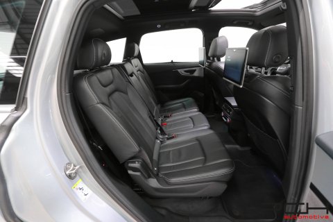 AUDI Q7 3.0 TDi V6 272cv Quattro Tiptronic S-Line