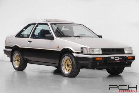 TOYOTA Corolla GT AE86 1.6 Twin Cam 16 Valves
