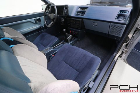 TOYOTA Corolla GT AE86 1.6 Twin Cam 16 Valves