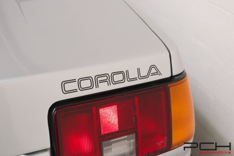 TOYOTA Corolla GT AE86 1.6 Twin Cam 16 Valves