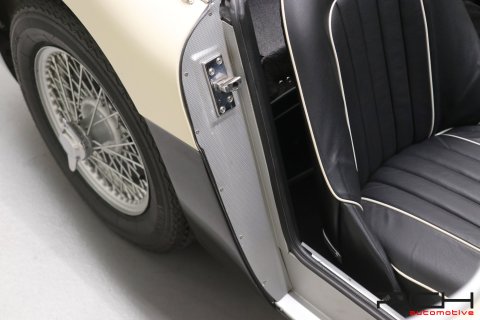 AUSTIN-HEALEY 100 /6 BN6 + Overdrive - Fully Restored ! -