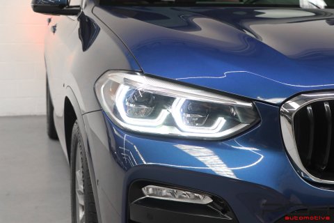 BMW X3 2.0i xDrive20 184cv Aut. - Pack M Sport - Full Options ! -