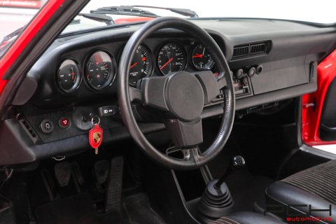 PORSCHE 911 3.0 SC Coupé + Toit ouvrant