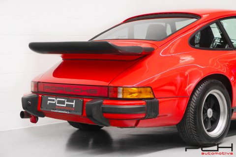 PORSCHE 911 3.0 SC Coupé + Toit ouvrant