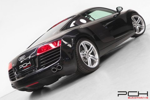 AUDI R8 4.2i V8 FSI 420cv Quattro R-Tronic