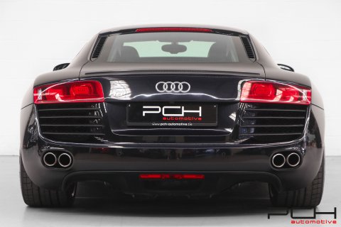 AUDI R8 4.2i V8 FSI 420cv Quattro R-Tronic