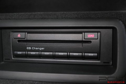 AUDI R8 4.2i V8 FSI 420cv Quattro R-Tronic