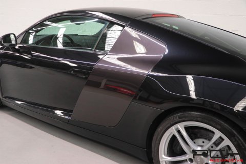 AUDI R8 4.2i V8 FSI 420cv Quattro R-Tronic