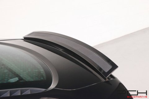 AUDI R8 4.2i V8 FSI 420cv Quattro R-Tronic