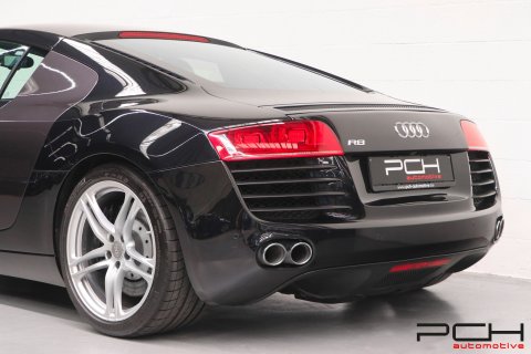 AUDI R8 4.2i V8 FSI 420cv Quattro R-Tronic