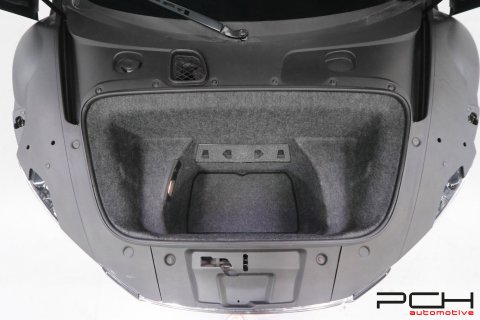 AUDI R8 4.2i V8 FSI 420cv Quattro R-Tronic