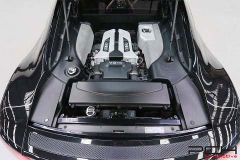 AUDI R8 4.2i V8 FSI 420cv Quattro R-Tronic