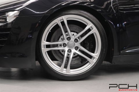 AUDI R8 4.2i V8 FSI 420cv Quattro R-Tronic