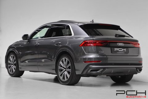 AUDI Q8 50 TDi 3.0 V6 286cv Quattro S-Line Tiptronic