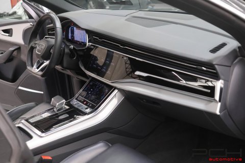AUDI Q8 50 TDi 3.0 V6 286cv Quattro S-Line Tiptronic