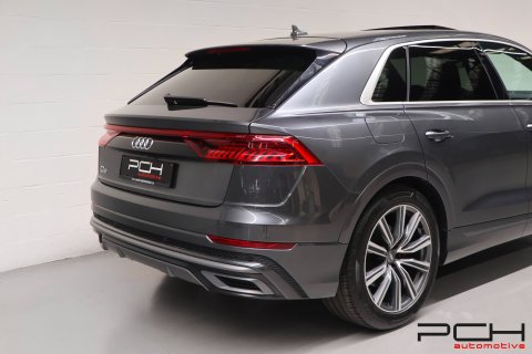 AUDI Q8 50 TDi 3.0 V6 286cv Quattro S-Line Tiptronic