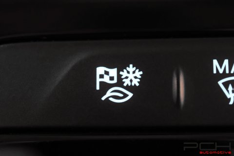 FORD Transit 2.0 TDCi 130cv Plateau Ridelle + Coffre