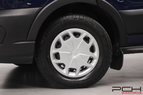 FORD Transit 2.0 TDCi 130cv Plateau Ridelle + Coffre