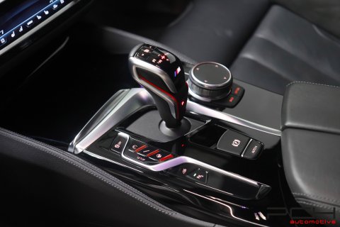 BMW M5 xDrive 4.4 V8 600cv M Steptronic Aut. - FULL Options !!! -