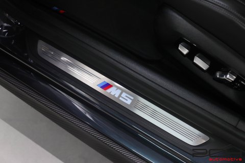 BMW M5 xDrive 4.4 V8 600cv M Steptronic Aut. - FULL Options !!! -