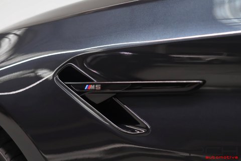 BMW M5 xDrive 4.4 V8 600cv M Steptronic Aut. - FULL Options !!! -