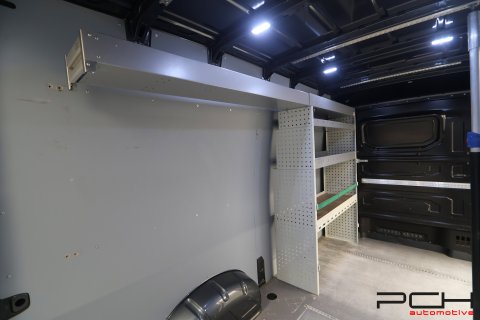 VOLKSWAGEN Crafter 2.0 CR TDi 177cv Aut. - L3H3 -