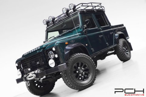 LAND ROVER Defender 110 TD4 Crew Cab