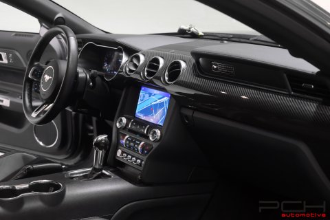 FORD Mustang Fastback 5.0 V8 GT 450cv Aut.