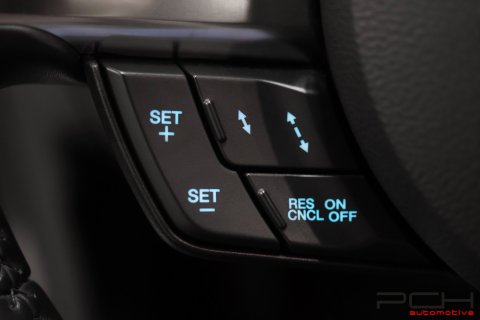 FORD Mustang Fastback 5.0 V8 GT 450cv Aut.