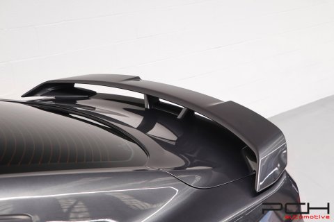 FORD Mustang Fastback 5.0 V8 GT 450cv Aut.