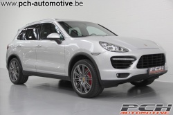 PORSCHE Cayenne Turbo 4.8 V8 500cv Tiptronic S **FULL OPTIONS**