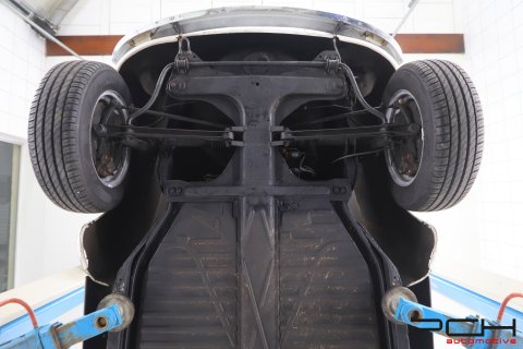 VOLKSWAGEN Coccinelle Cabriolet 1303 LS