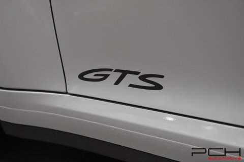 PORSCHE 992 Targa 4 GTS 3.0 Turbo 480cv PDK
